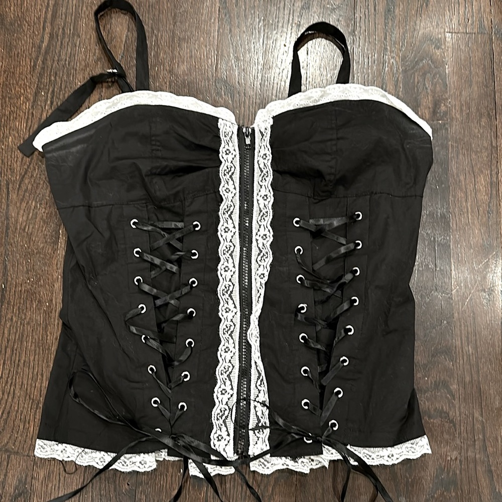 ROYAL BONES GOTHIC CORSET TRIPP